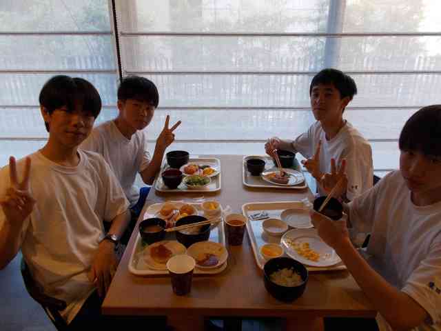 朝食１